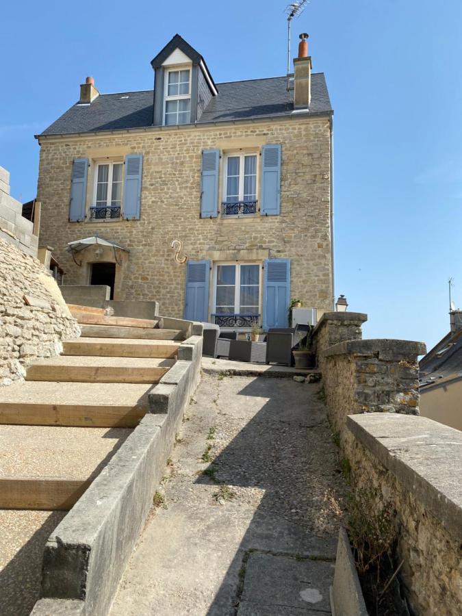 La Maison Bleue * Port-en-Bessin-Huppain