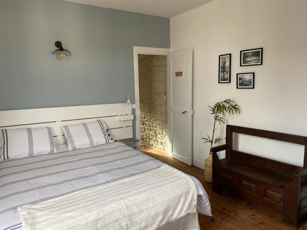 La Maison Bleue Hébergement de vacances Port-en-Bessin-Huppain